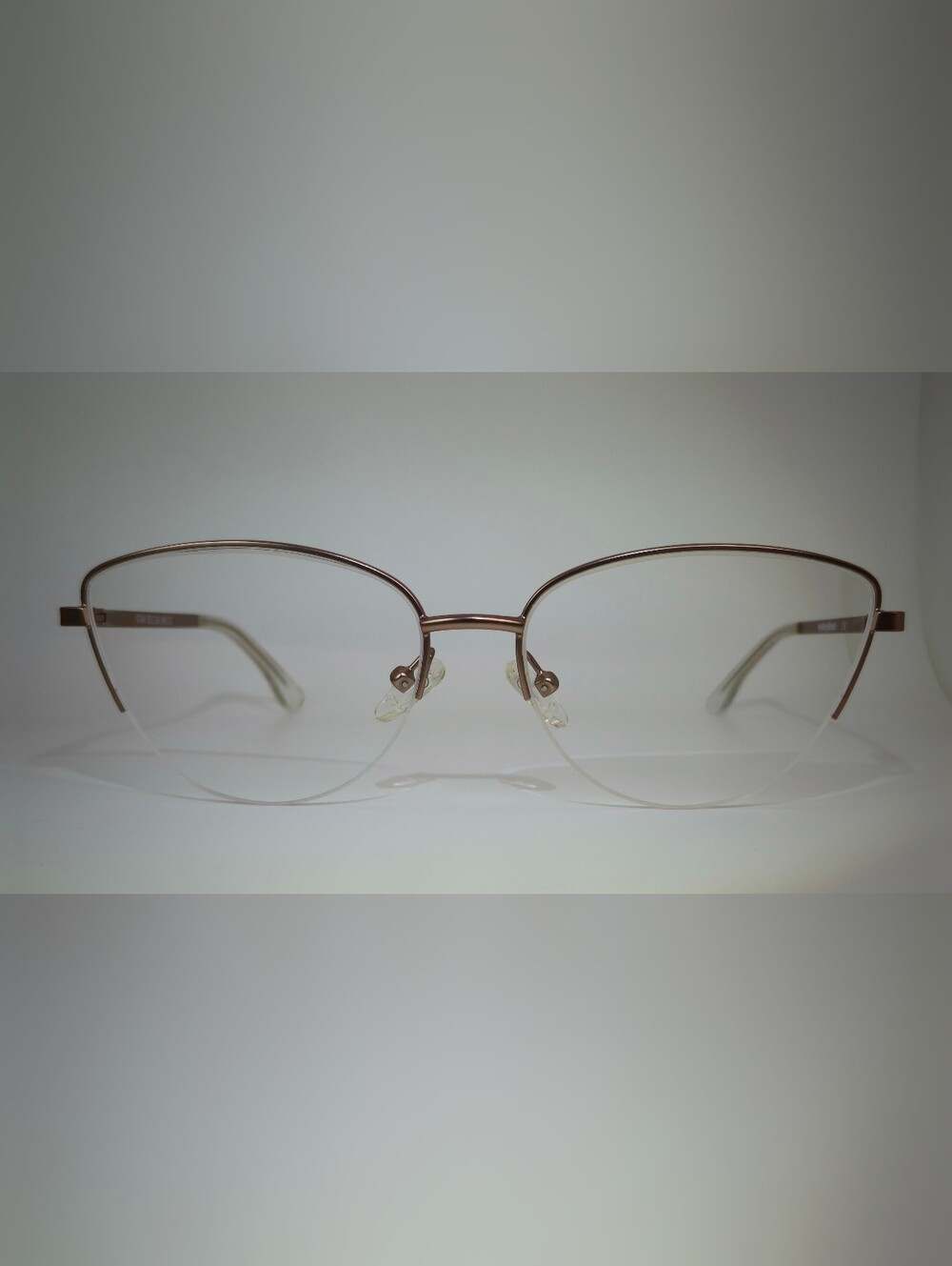 Star. Women's Rose Gold Rimless Cat-Eye Eyewear.